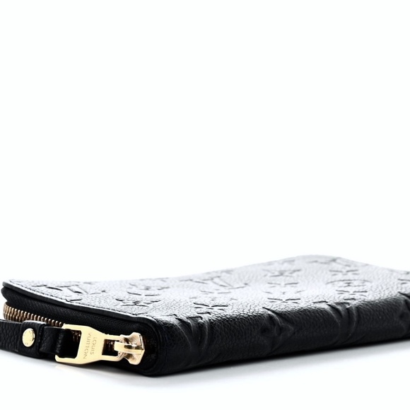 Loui Vuitton Noir Empreinte Monogram Secret Organizer Wallet - Picture 3 of 13